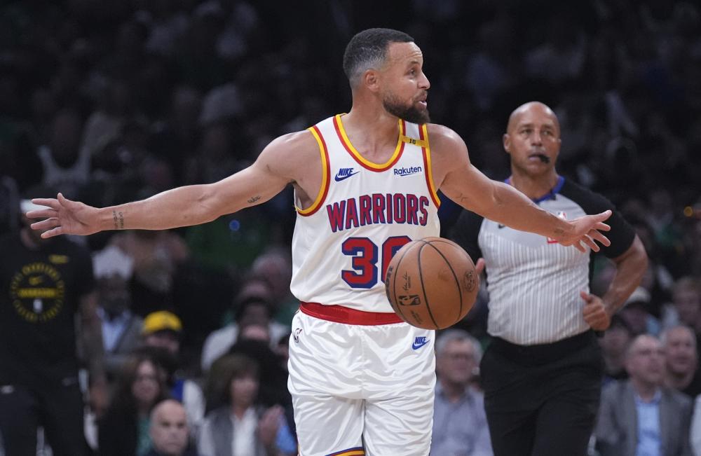 发出强烈的 发出强烈的