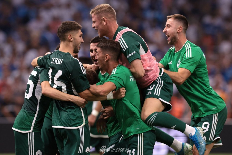 汉密尔顿近 汉密尔顿近