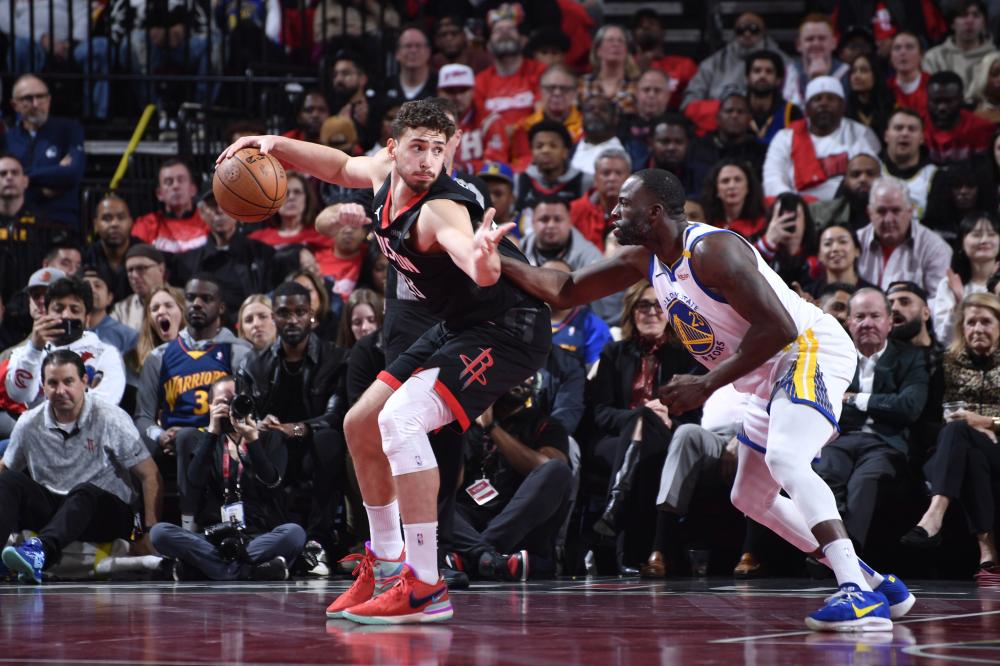 以其强硬的 以其强硬的